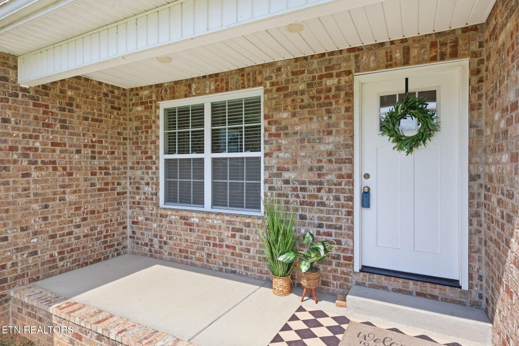 Photo of 1718 Wilkinson Pike, Maryville, TN 37803 (MLS # 1356014)