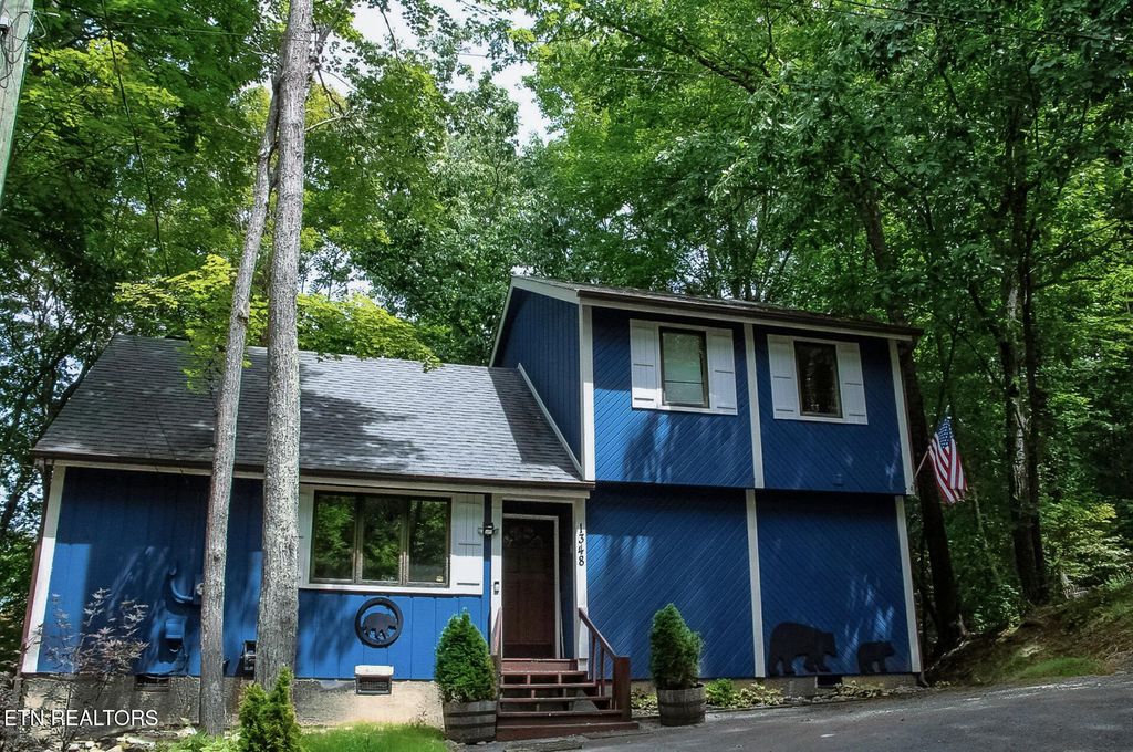 Photo of 1348 N Baden Circle, Gatlinburg, TN 37738 (MLS # 1313304)