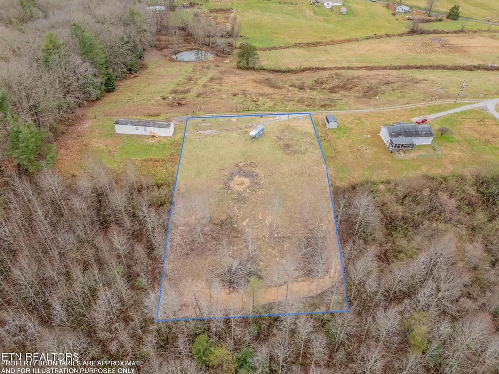 Photo of 117 Delia Young Lane, Wartburg, TN 37887 (MLS # 1323726)