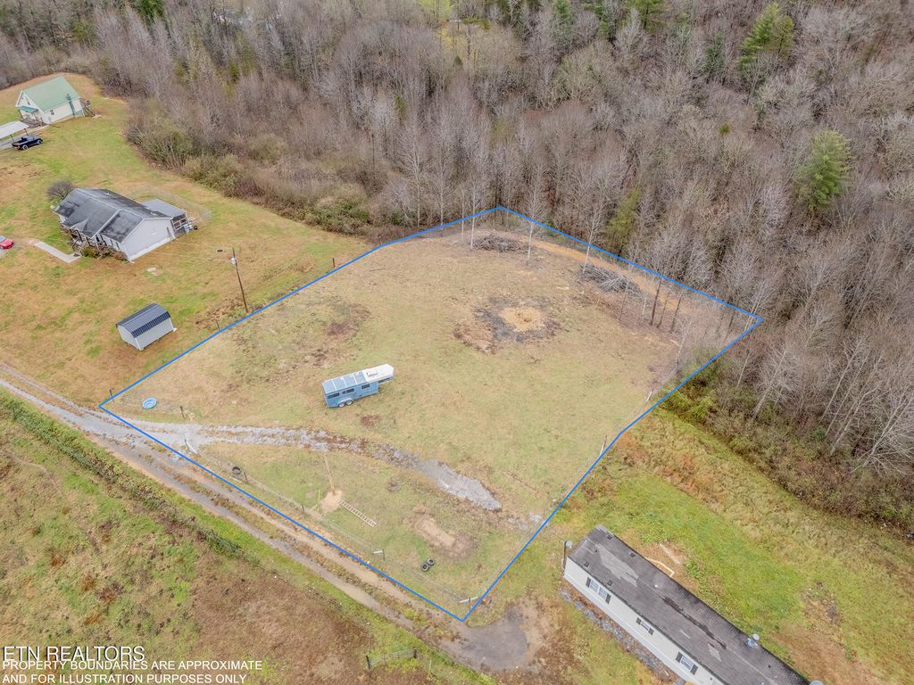 Photo of 117 Delia Young Lane, Wartburg, TN 37887 (MLS # 1323726)