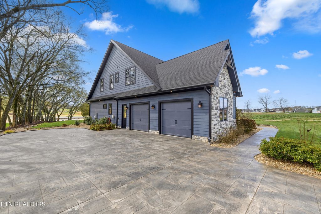 Photo of 4480 Old Club Rd, Loudon, TN 37774 (MLS # 1334292)