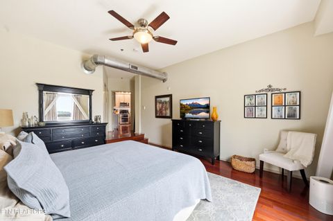 Tiny photo for 440 Walnut St #302, Knoxville, TN 37902 (MLS # 1339363)