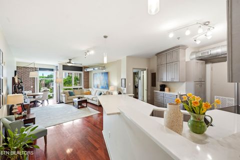 Tiny photo for 440 Walnut St #302, Knoxville, TN 37902 (MLS # 1339363)