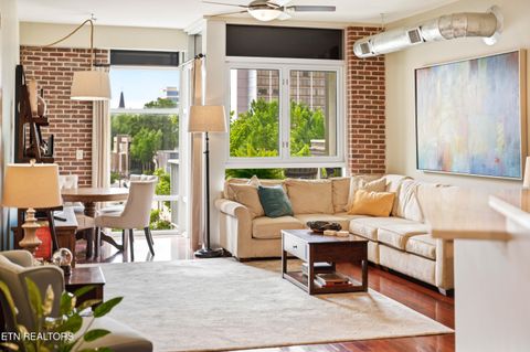 Tiny photo for 440 Walnut St #302, Knoxville, TN 37902 (MLS # 1339363)