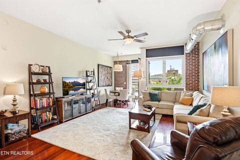 Tiny photo for 440 Walnut St #302, Knoxville, TN 37902 (MLS # 1339363)