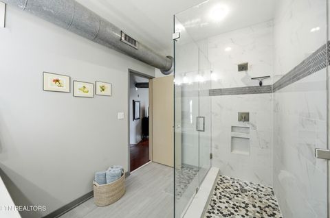 Tiny photo for 440 Walnut St #302, Knoxville, TN 37902 (MLS # 1339363)