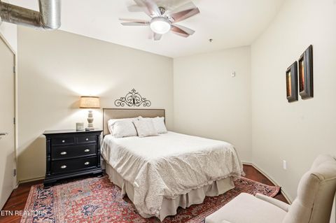 Tiny photo for 440 Walnut St #302, Knoxville, TN 37902 (MLS # 1339363)