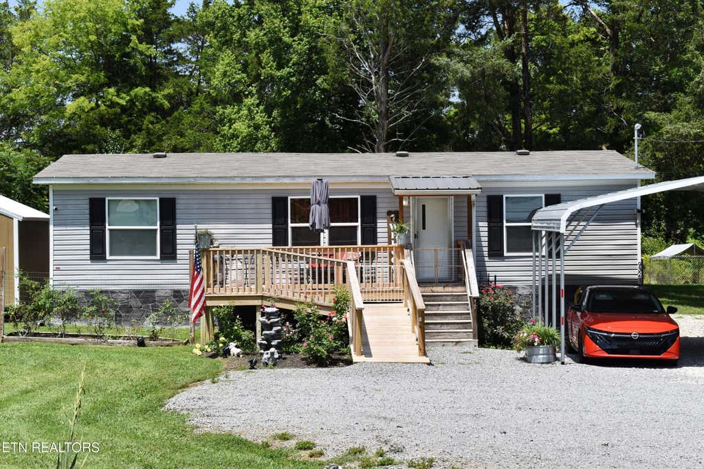 Photo of 9321 E Emory Rd, Corryton, TN 37721 (MLS # 1350487)
