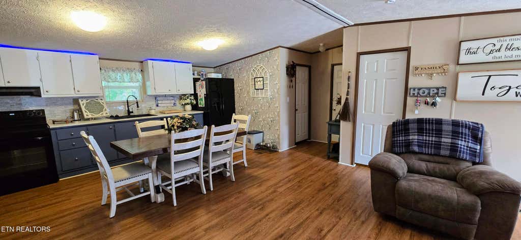 Photo of 9321 E Emory Rd, Corryton, TN 37721 (MLS # 1350487)