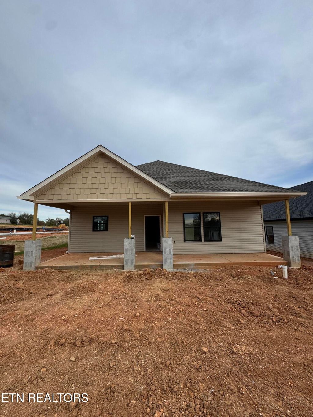 Photo of 923 Stratford Avenue, Sweetwater, TN 37874 (MLS # 1314774)