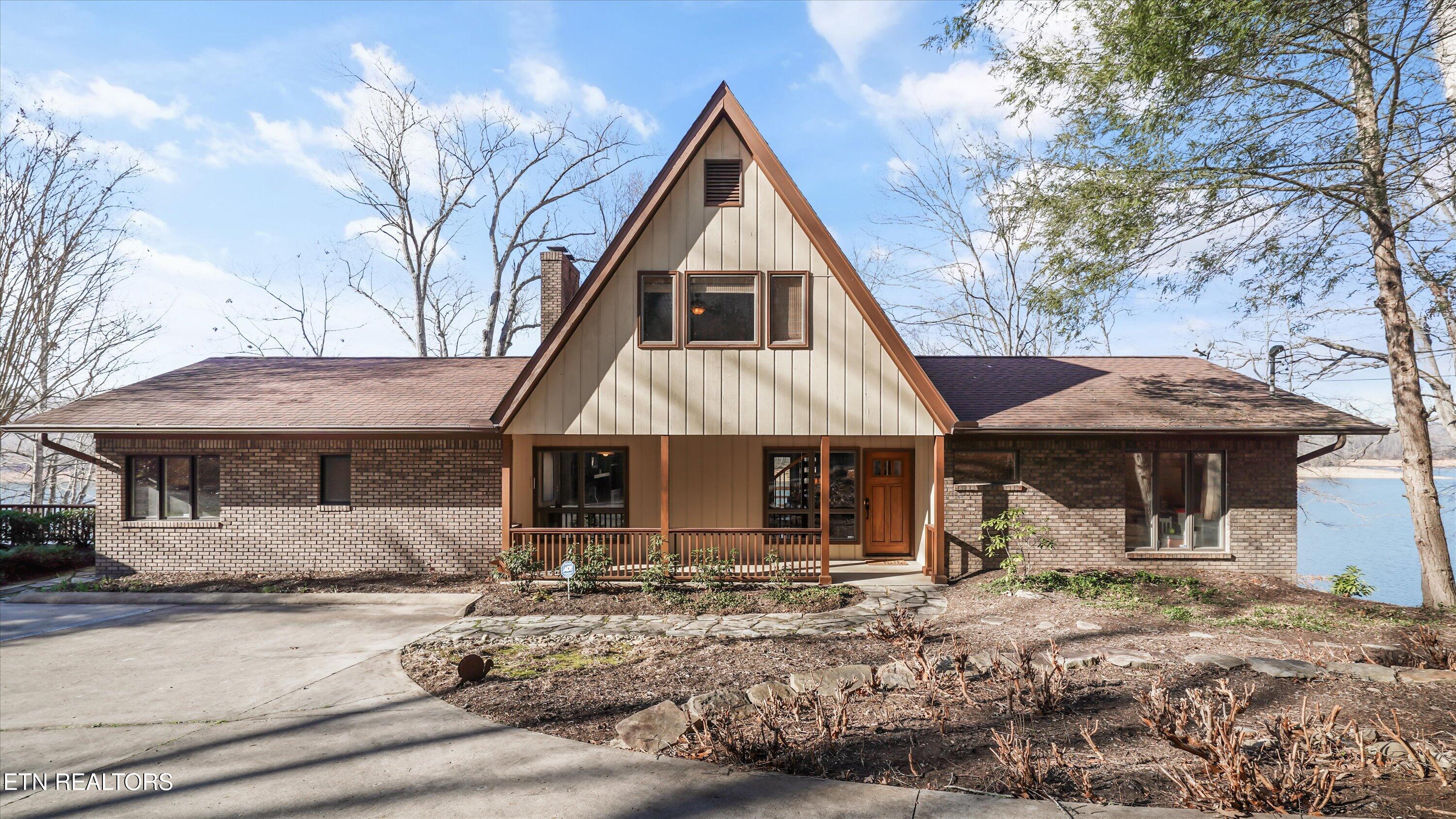 Andersonville, Tennessee, 37705, United States, 4 Bedrooms Bedrooms, ,4 BathroomsBathrooms,Residential,Active,2009809