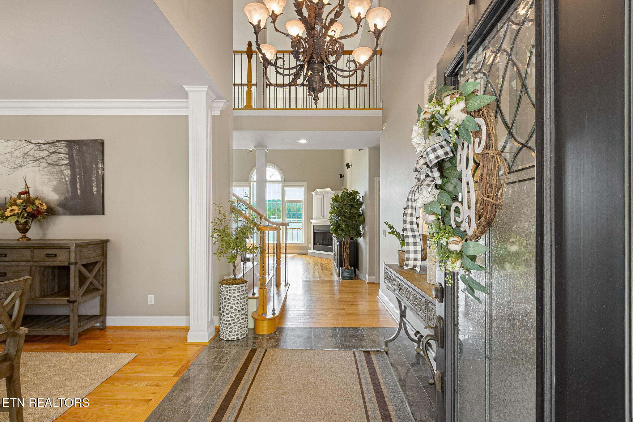 231 Holiday Point Drive