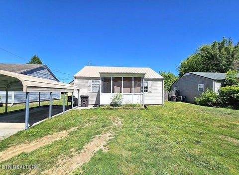 Photo of 577 Monroe St, Madisonville, TN 37354 (MLS # 1349159)