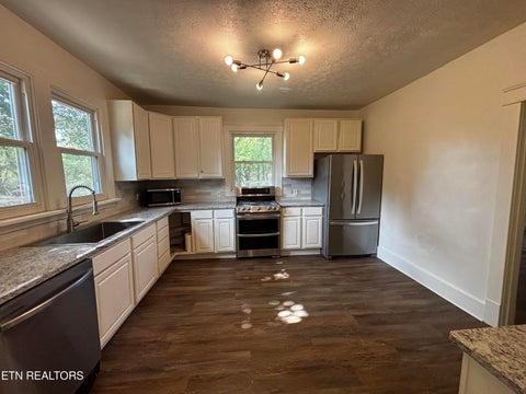 Tiny photo for 6422 Tazewell Pike, Knoxville, TN 37918 (MLS # 1355872)