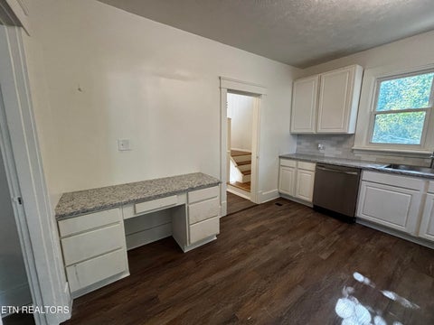 Tiny photo for 6422 Tazewell Pike, Knoxville, TN 37918 (MLS # 1355872)