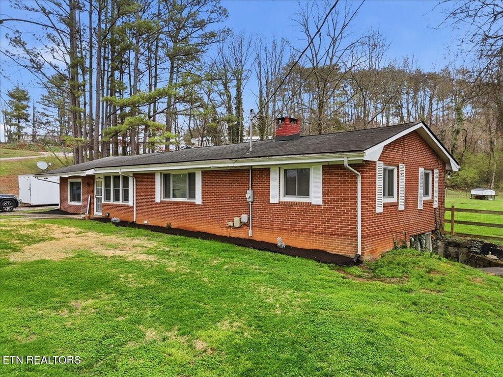 Photo of 488 Long Hollow Rd, Maryville, TN 37801 (MLS # 1332246)