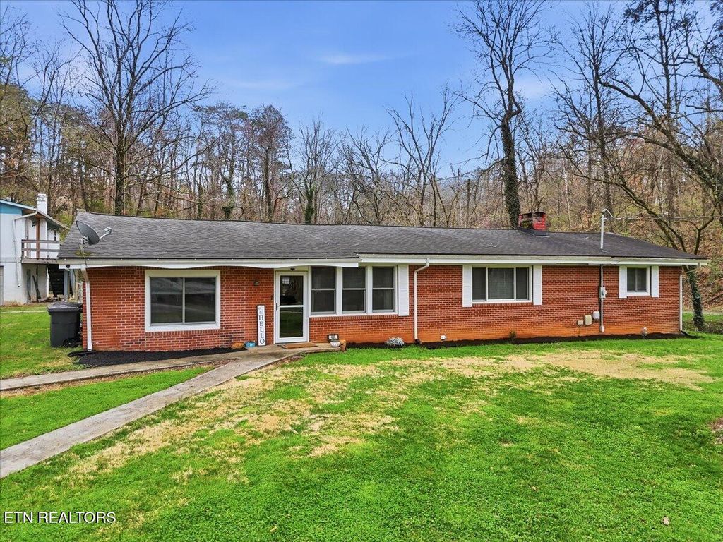 Photo of 488 Long Hollow Rd, Maryville, TN 37801 (MLS # 1332246)