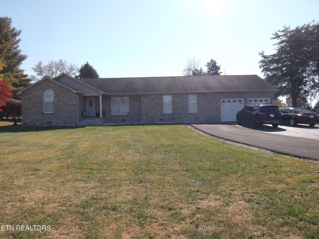 Photo of 548 Shawanee Rd, Harrogate, TN 37752 (MLS # 1360638)