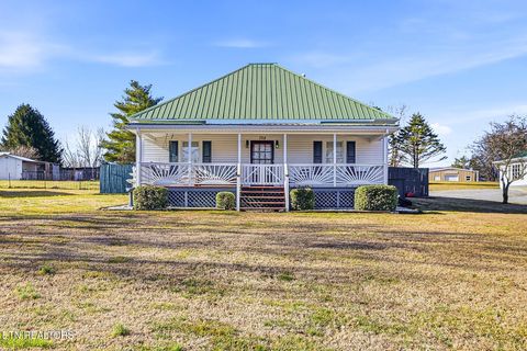 Photo of 328 Mount Paran Rd, Jacksboro, TN 37757 (MLS # 1329692)