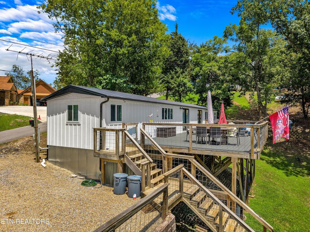 Photo of 1607 Kinder Lane, Dandridge, TN 37725 (MLS # 1336649)