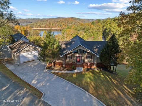 1466 Deerfield Way LaFollette TN 37766