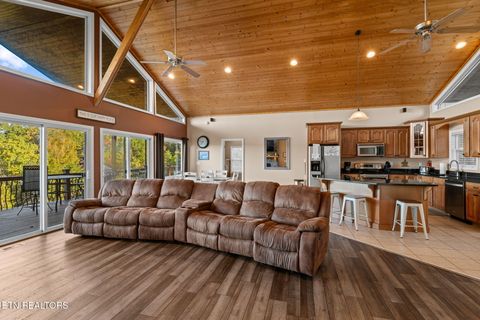 Tiny photo for 1466 Deerfield Way, LaFollette, TN 37766 (MLS # 1320032)