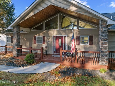 Tiny photo for 1466 Deerfield Way, LaFollette, TN 37766 (MLS # 1320032)
