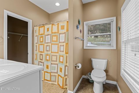 Tiny photo for 1466 Deerfield Way, LaFollette, TN 37766 (MLS # 1320032)