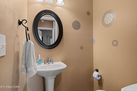 Tiny photo for 1466 Deerfield Way, LaFollette, TN 37766 (MLS # 1320032)