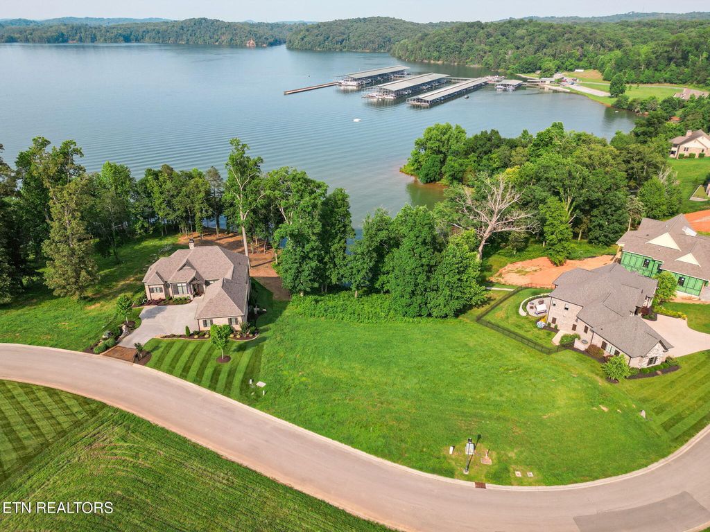 Photo of 17394 Lighthouse Pointe Drive, Lenoir City, TN 37772 (MLS # 1289452)