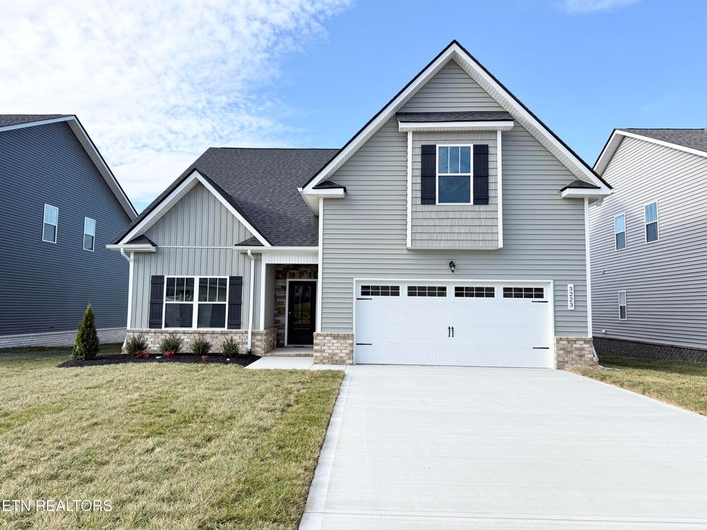 Photo of 3223 Song Sparrow Drive, Maryville, TN 37803 (MLS # 1326444)
