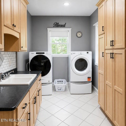 Tiny photo for 103 Mariners Drive, Crossville, TN 38558 (MLS # 1355453)