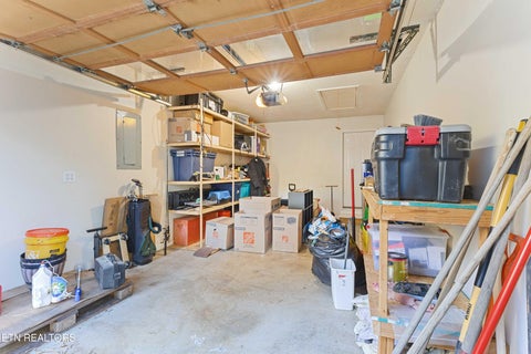 Tiny photo for 2323 Travis Circle, Maryville, TN 37804 (MLS # 1360339)