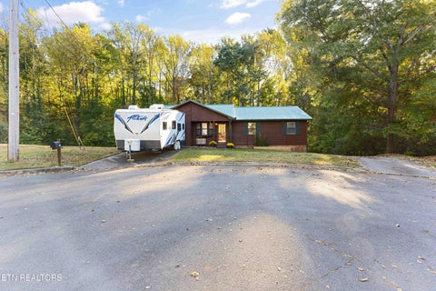 Tiny photo for 2323 Travis Circle, Maryville, TN 37804 (MLS # 1360339)