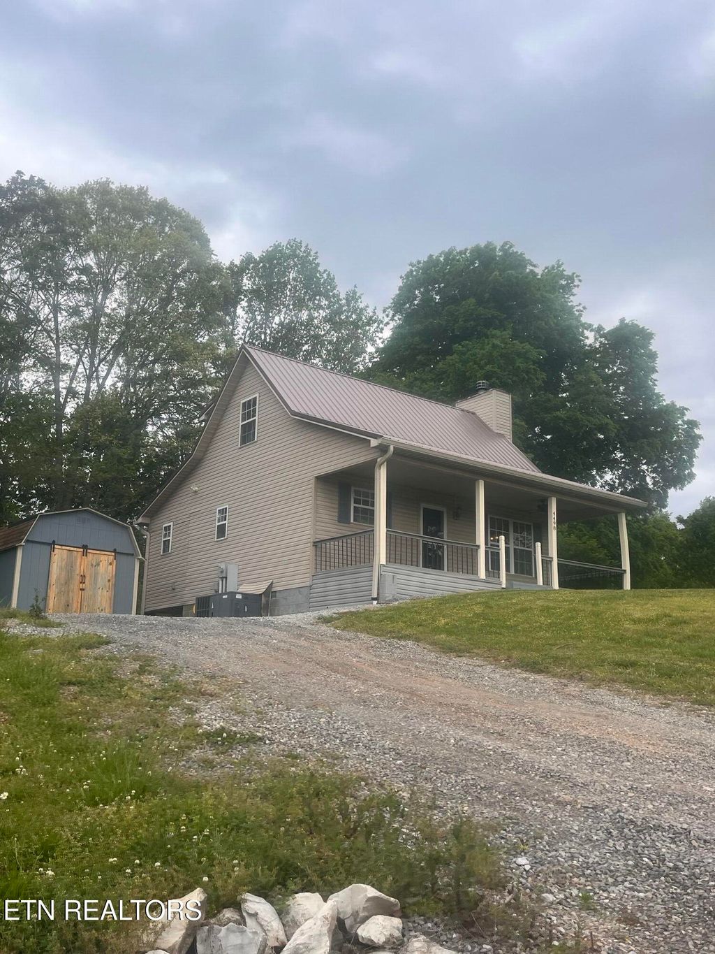 Photo of 4998 W Countryside, Friendsville, TN 37737 (MLS # 1301959)