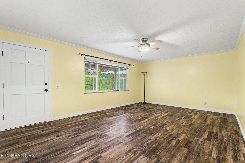 Photo of 165 Justice Rd, Oliver Springs, TN 37840 (MLS # 1353545)