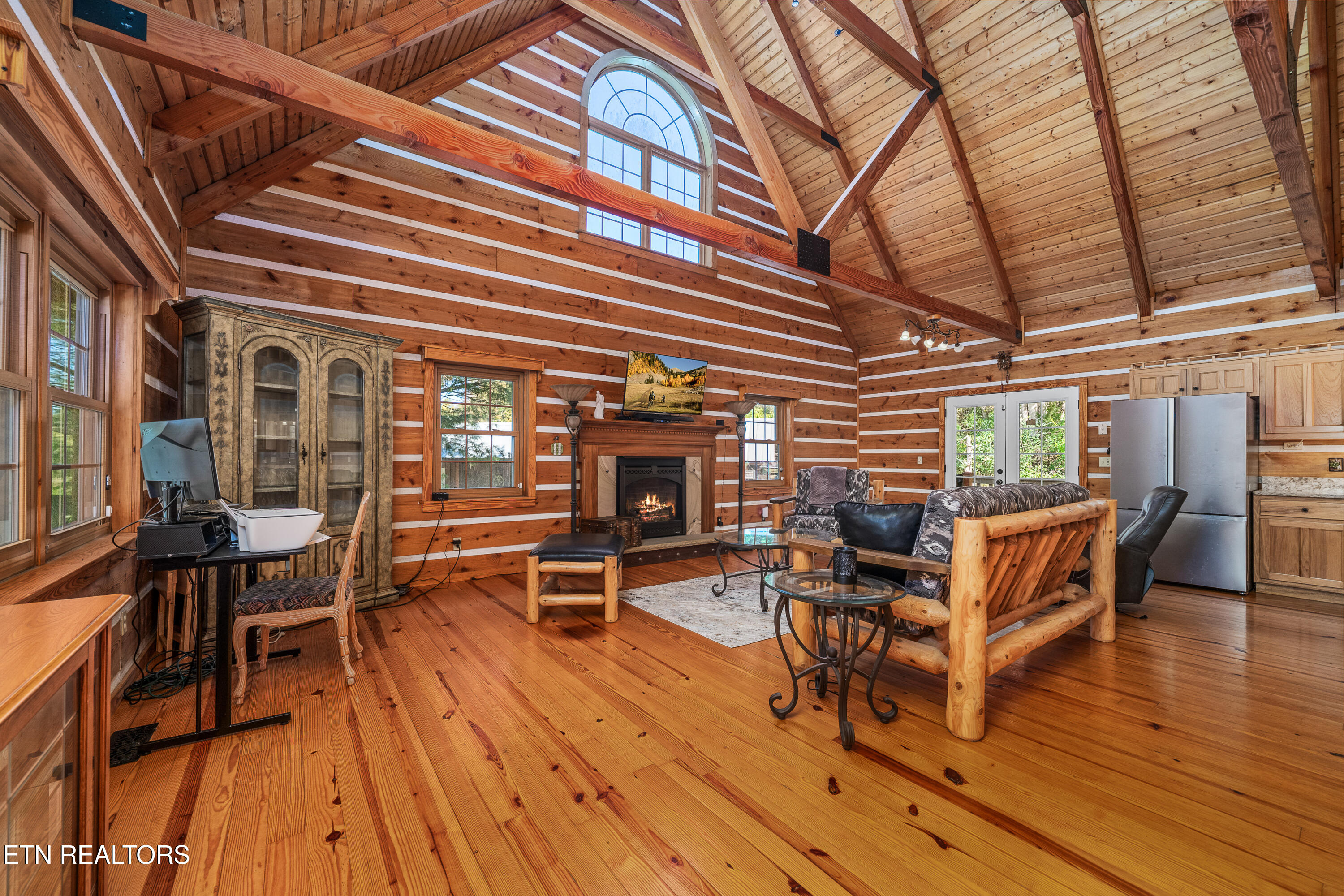 1292 Columbia Hill Rd