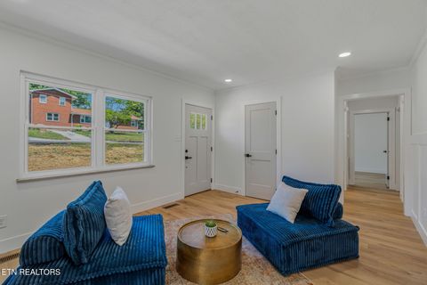 Tiny photo for 5317 Rowan Rd, Knoxville, TN 37912 (MLS # 1337779)