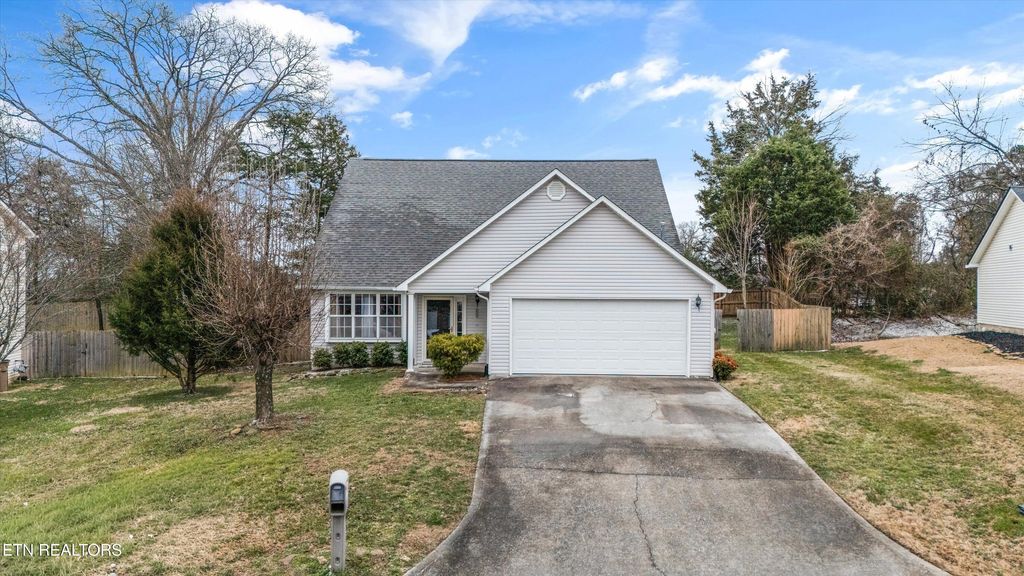 Photo of 6032 Glenmay Drive, Knoxville, TN 37921 (MLS # 1328401)