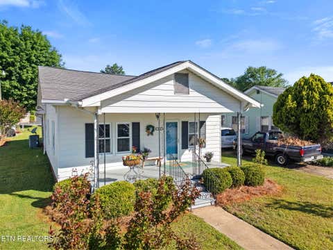 Tiny photo for 902 Fowler St, Clinton, TN 37716 (MLS # 1341403)