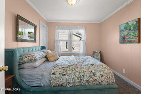 Tiny photo for 902 Fowler St, Clinton, TN 37716 (MLS # 1341403)
