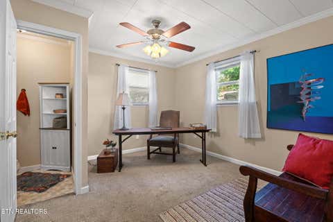 Tiny photo for 902 Fowler St, Clinton, TN 37716 (MLS # 1341403)