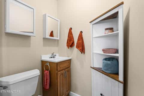 Tiny photo for 902 Fowler St, Clinton, TN 37716 (MLS # 1341403)