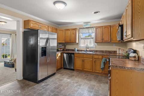 Tiny photo for 902 Fowler St, Clinton, TN 37716 (MLS # 1341403)
