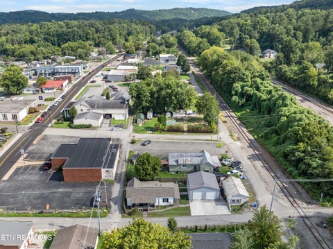 Tiny photo for 417 E 3rd St, Rocky Top, TN 37769 (MLS # 1352735)