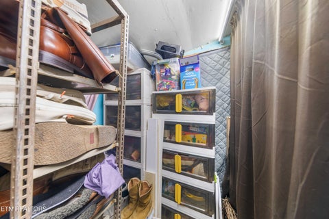 Tiny photo for 417 E 3rd St, Rocky Top, TN 37769 (MLS # 1352735)