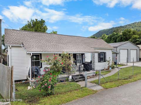 Photo of 417 E 3rd St, Rocky Top, TN 37769 (MLS # 1352735)