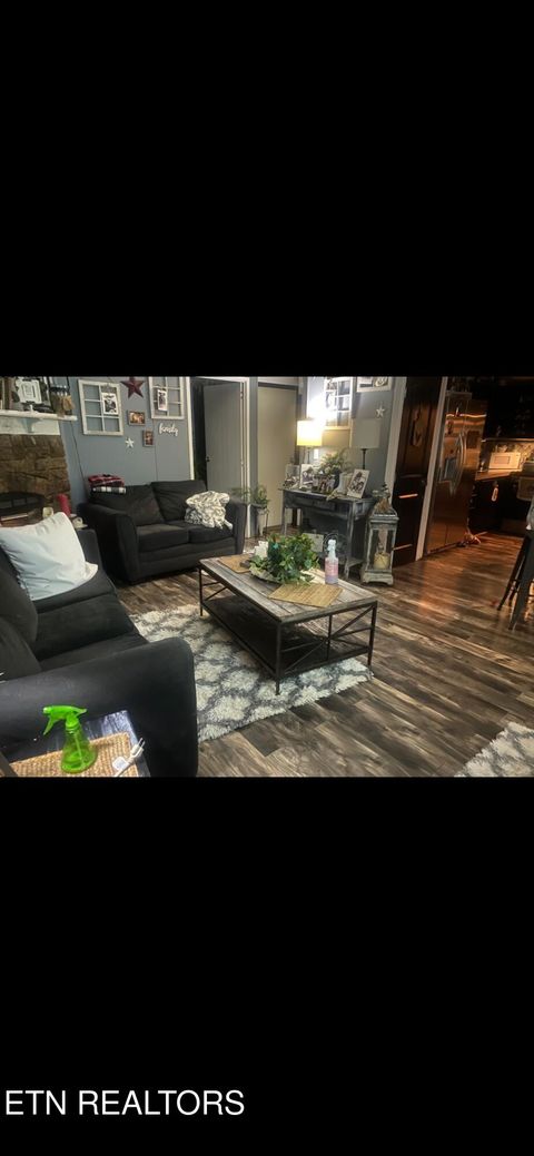 Tiny photo for 918 Craft St, Jefferson City, TN 37760 (MLS # 1323641)