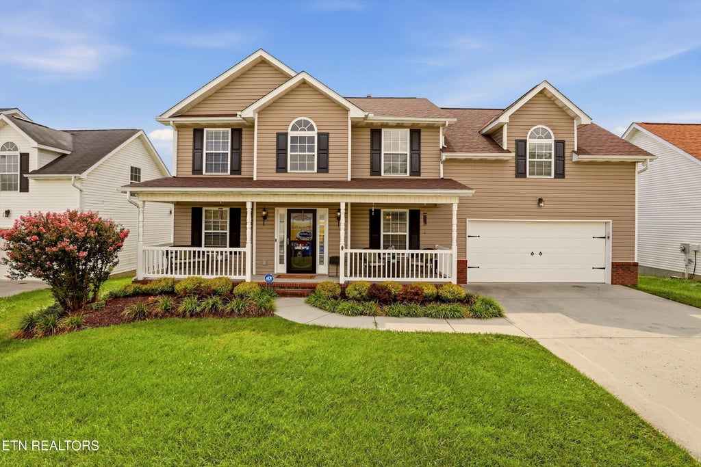 Photo of 4720 Creek Rock Lane, Knoxville, TN 37918 (MLS # 1347372)