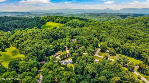 Tiny photo for 410 Sherwood Estates Circle, Clinton, TN 37716 (MLS # 1344724)
